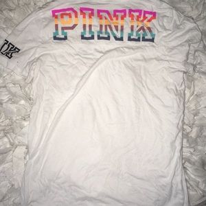 VS PINK TEE